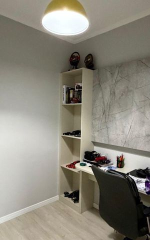 Apartamento à venda com 97m², 3 quartos e 1 vagaEscritório