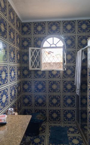 Casa de condomínio à venda com 760m², 5 quartos e 4 vagas Casa de condomínio à venda com 760m², 5 quartos e 4 vagasBanheiro da Suíte 03