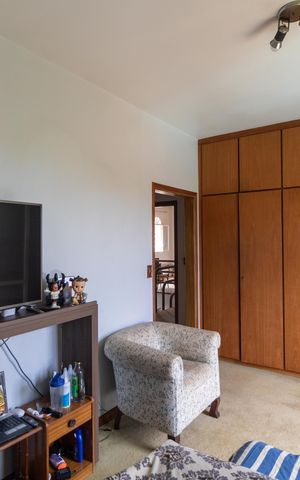 Casa de condomínio à venda com 760m², 5 quartos e 4 vagas Casa de condomínio à venda com 760m², 5 quartos e 4 vagasSuíte 03