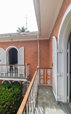 Casa de condomínio à venda com 760m², 5 quartos e 4 vagas Casa de condomínio à venda com 760m², 5 quartos e 4 vagasSacada da Suíte 02