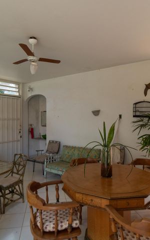 Casa de condomínio à venda com 760m², 5 quartos e 4 vagas Casa de condomínio à venda com 760m², 5 quartos e 4 vagasChurrasqueira