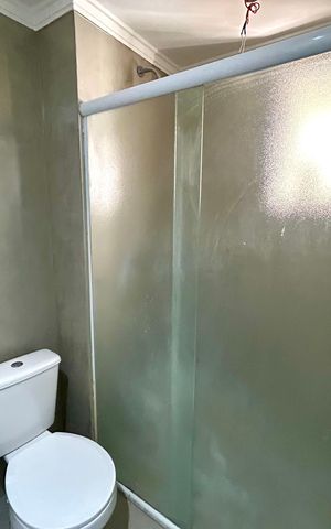 Apartamento à venda com 75m², 3 quartos e 2 vagas Apartamento à venda com 75m², 3 quartos e 2 vagasBanheiro da Suíte