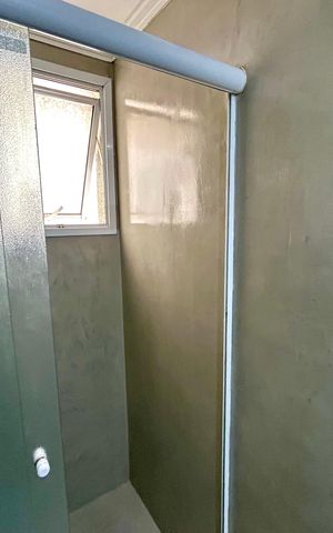 Apartamento à venda com 75m², 3 quartos e 2 vagas Apartamento à venda com 75m², 3 quartos e 2 vagasBanheiro da Suíte