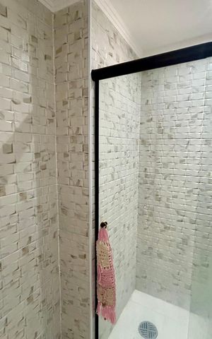 Apartamento à venda com 75m², 3 quartos e 2 vagas Apartamento à venda com 75m², 3 quartos e 2 vagasBanheiro 1