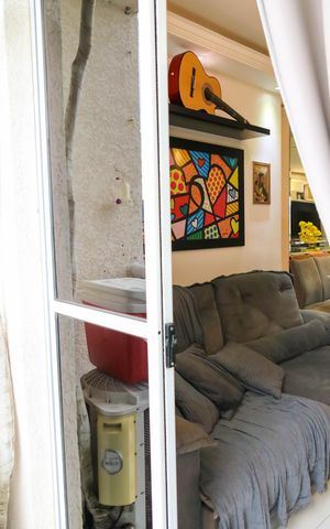 Apartamento à venda com 58m², 2 quartos e 1 vaga Apartamento à venda com 58m², 2 quartos e 1 vagaVaranda da sala