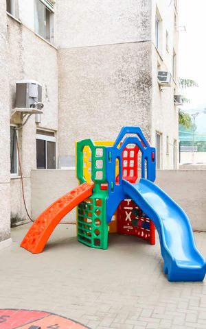 Apartamento à venda com 58m², 2 quartos e 1 vaga Apartamento à venda com 58m², 2 quartos e 1 vagaÁrea comum - Playground