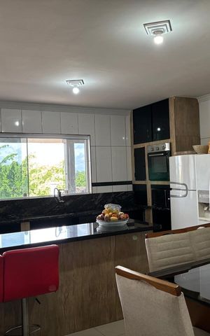 Casa à venda com 423m², 7 quartos e 2 vagas