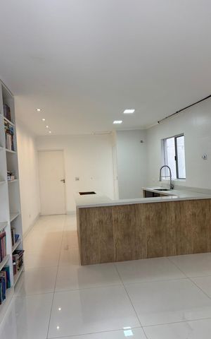 Casa à venda com 423m², 7 quartos e 2 vagas