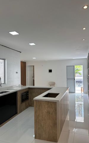 Casa à venda com 423m², 7 quartos e 2 vagas