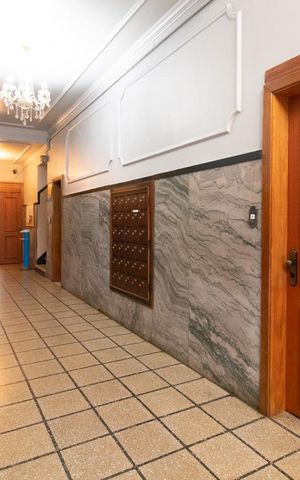 Apartamento para alugar com 178m², 1 quarto e sem vagaHall social