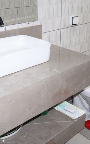 Casa à venda com 277m², 4 quartos e 2 vagasLavabo