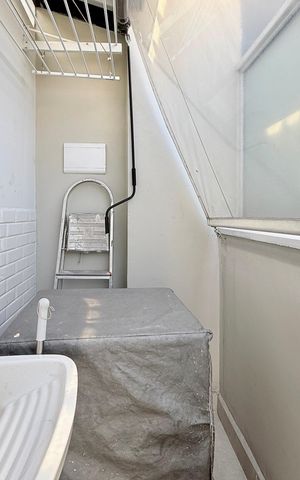 Apartamento à venda com 168m², 2 quartos e 3 vagas Apartamento à venda com 168m², 2 quartos e 3 vagasÁrea de Serviço