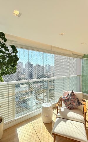 Apartamento à venda com 168m², 2 quartos e 3 vagas Apartamento à venda com 168m², 2 quartos e 3 vagasSala