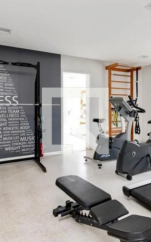 Apartamento à venda com 168m², 2 quartos e 3 vagas Apartamento à venda com 168m², 2 quartos e 3 vagasAcademia