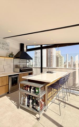 Apartamento à venda com 168m², 2 quartos e 3 vagas Apartamento à venda com 168m², 2 quartos e 3 vagasVaranda Gourmet