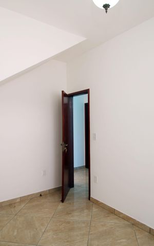 Casa para alugar com 90m², 2 quartos e 1 vagaQuarto 1