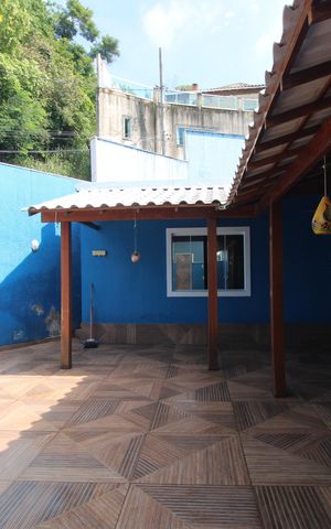 Casa de condomínio à venda com 170m², 2 quartos e sem vagaQuintal