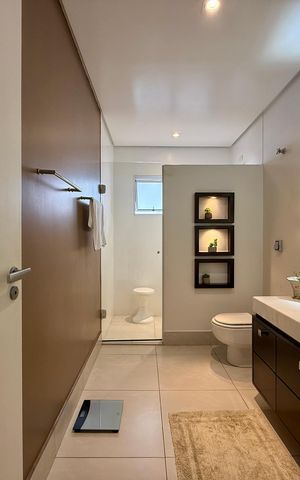 Casa à venda com 330m², 3 quartos e 3 vagasBanheiro Social 