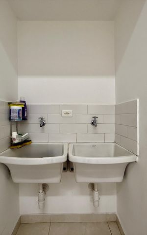 Casa à venda com 330m², 3 quartos e 3 vagasÁrea de Serviço