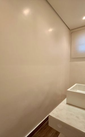 Casa à venda com 330m², 3 quartos e 3 vagasLavabo 