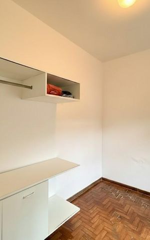 Casa à venda com 330m², 3 quartos e 3 vagasQuarto de Serviço 