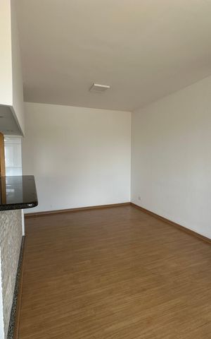 Apartamento à venda com 60m², 2 quartos e 1 vaga Apartamento à venda com 60m², 2 quartos e 1 vagaSala