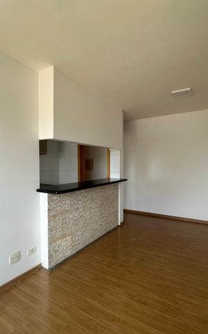 Apartamento à venda com 60m², 2 quartos e 1 vaga Apartamento à venda com 60m², 2 quartos e 1 vagaSala