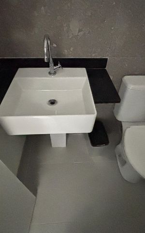 Studio à venda com 26m², 1 quarto e sem vaga Studio à venda com 26m², 1 quarto e sem vagaBanheiro
