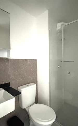Studio à venda com 26m², 1 quarto e sem vaga Studio à venda com 26m², 1 quarto e sem vagaBanheiro