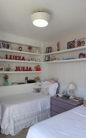 Apartamento à venda com 166m², 4 quartos e 3 vagasQuarto 2