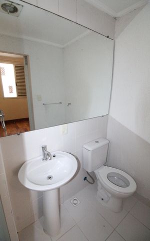 Apartamento para alugar com 77m², 3 quartos e 2 vagasBanheiro da Suíte
