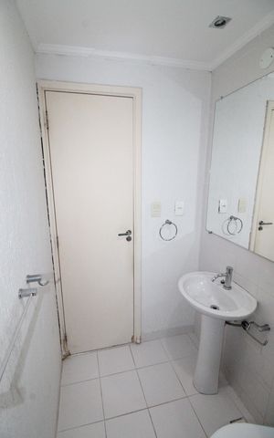 Apartamento para alugar com 77m², 3 quartos e 2 vagasBanheiro
