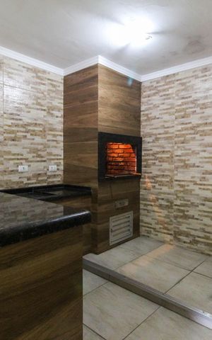Casa à venda com 156m², 3 quartos e 4 vagas Casa à venda com 156m², 3 quartos e 4 vagasChurrasqueira