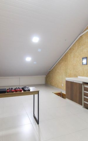 Casa à venda com 156m², 3 quartos e 4 vagas Casa à venda com 156m², 3 quartos e 4 vagasÁrea comum