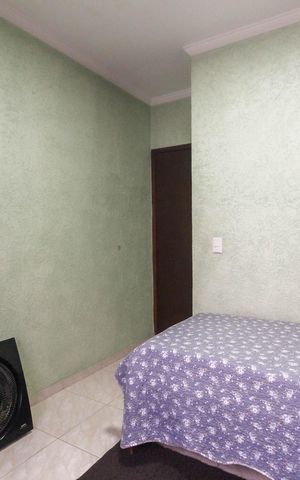 Casa à venda com 156m², 3 quartos e 4 vagas Casa à venda com 156m², 3 quartos e 4 vagasQuarto