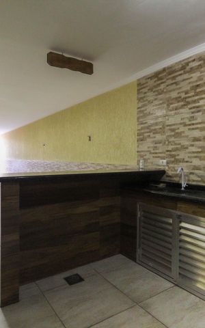 Casa à venda com 156m², 3 quartos e 4 vagas Casa à venda com 156m², 3 quartos e 4 vagasChurrasqueira