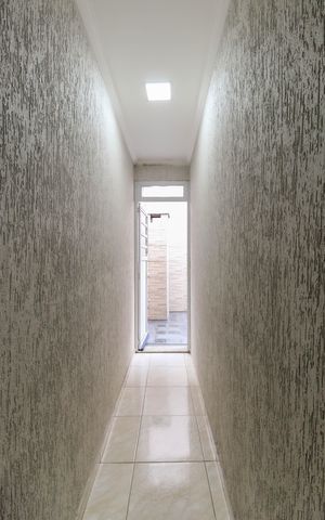 Casa à venda com 156m², 3 quartos e 4 vagas Casa à venda com 156m², 3 quartos e 4 vagasCorredor