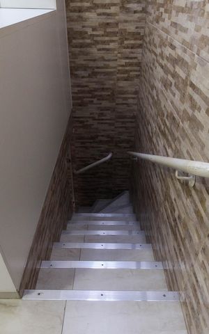 Casa à venda com 156m², 3 quartos e 4 vagas Casa à venda com 156m², 3 quartos e 4 vagasÁrea de Serviço