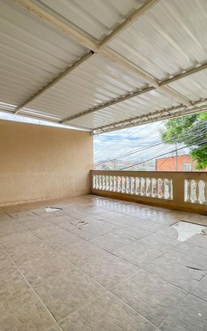 Casa à venda com 250m², 2 quartos e 1 vaga Casa à venda com 250m², 2 quartos e 1 vagaÁrea comum
