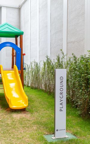 Apartamento à venda com 28m², 1 quarto e sem vaga Apartamento à venda com 28m², 1 quarto e sem vagaÁrea comum - Playground