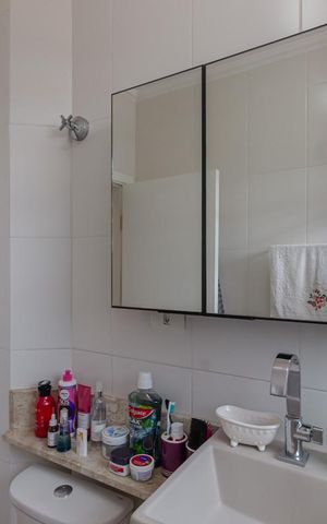 Apartamento à venda com 86m², 2 quartos e 1 vaga Apartamento à venda com 86m², 2 quartos e 1 vagaBanheiro