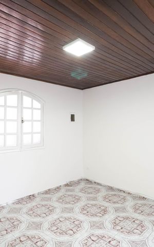 Casa à venda com 253m², 4 quartos e 1 vaga