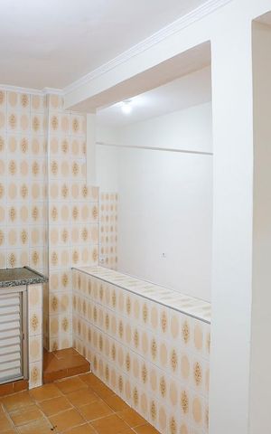 Casa à venda com 562m², 5 quartos e 5 vagasÁrea de serviço casa 1