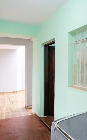 Casa à venda com 562m², 5 quartos e 5 vagasÁrea de serviço casa 2
