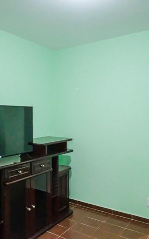 Casa à venda com 562m², 5 quartos e 5 vagasSala casa 2
