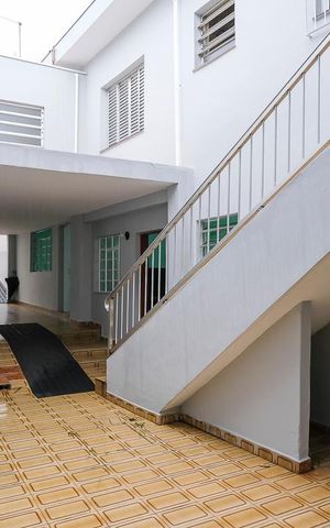 Casa à venda com 562m², 5 quartos e 5 vagasGaragem
