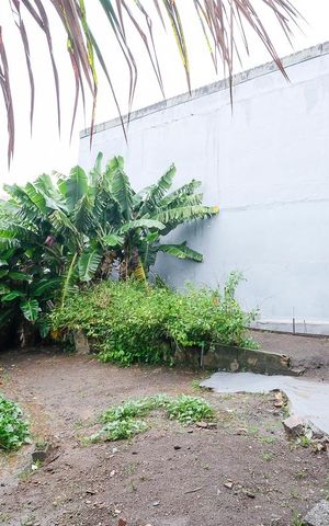 Casa à venda com 562m², 5 quartos e 5 vagasQuintal 