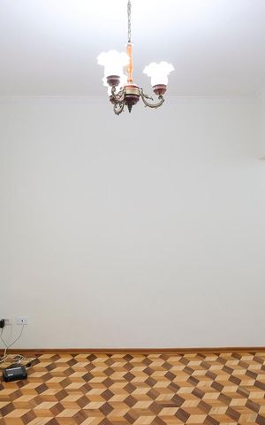 Casa à venda com 562m², 5 quartos e 5 vagasSala casa 1