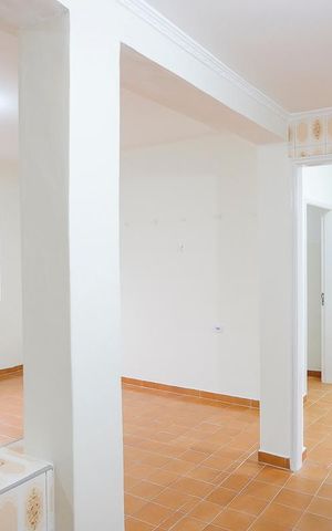 Casa à venda com 562m², 5 quartos e 5 vagasÁrea de serviço casa 1