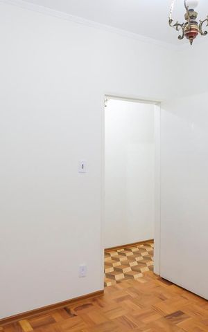 Casa à venda com 562m², 5 quartos e 5 vagasQuarto 3 casa 1